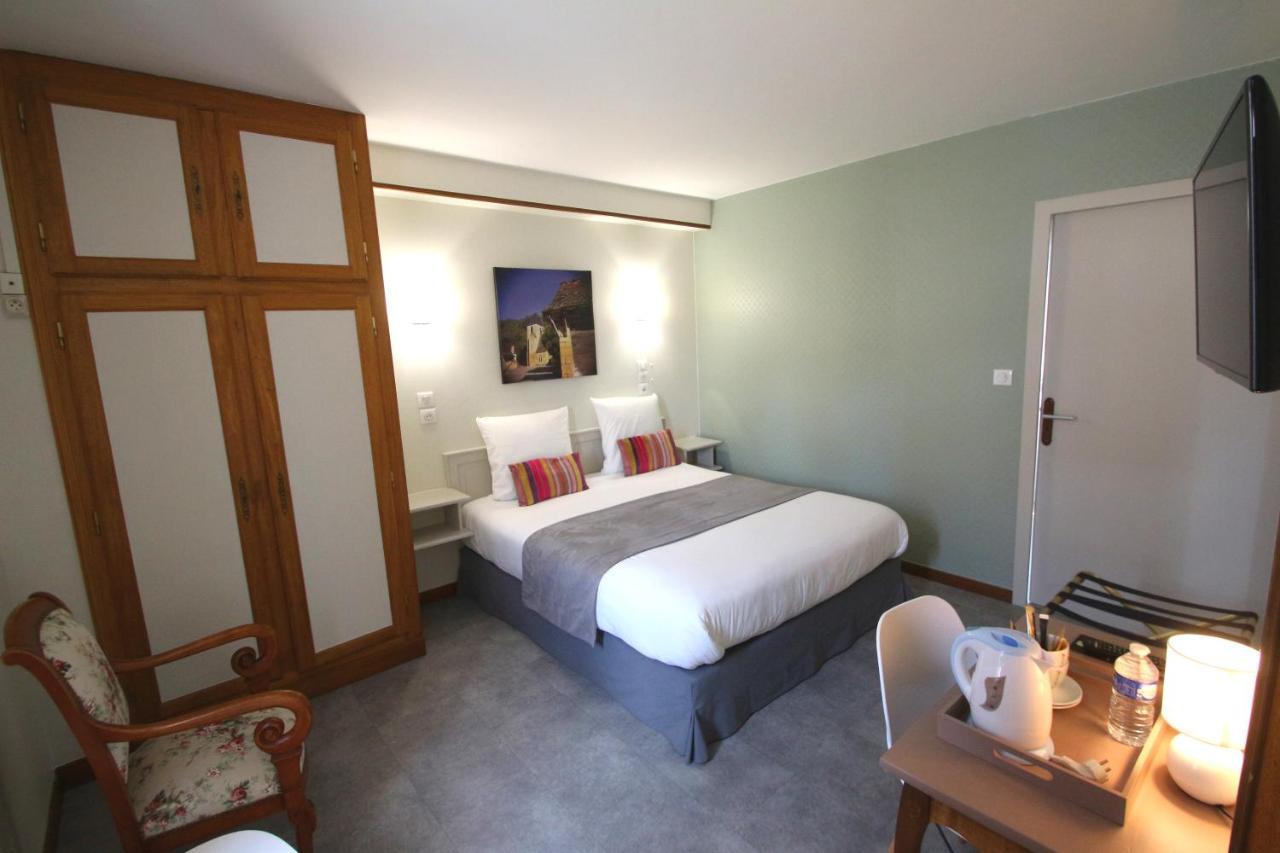 Thonac Logis Hotel Archambeau מראה חיצוני תמונה