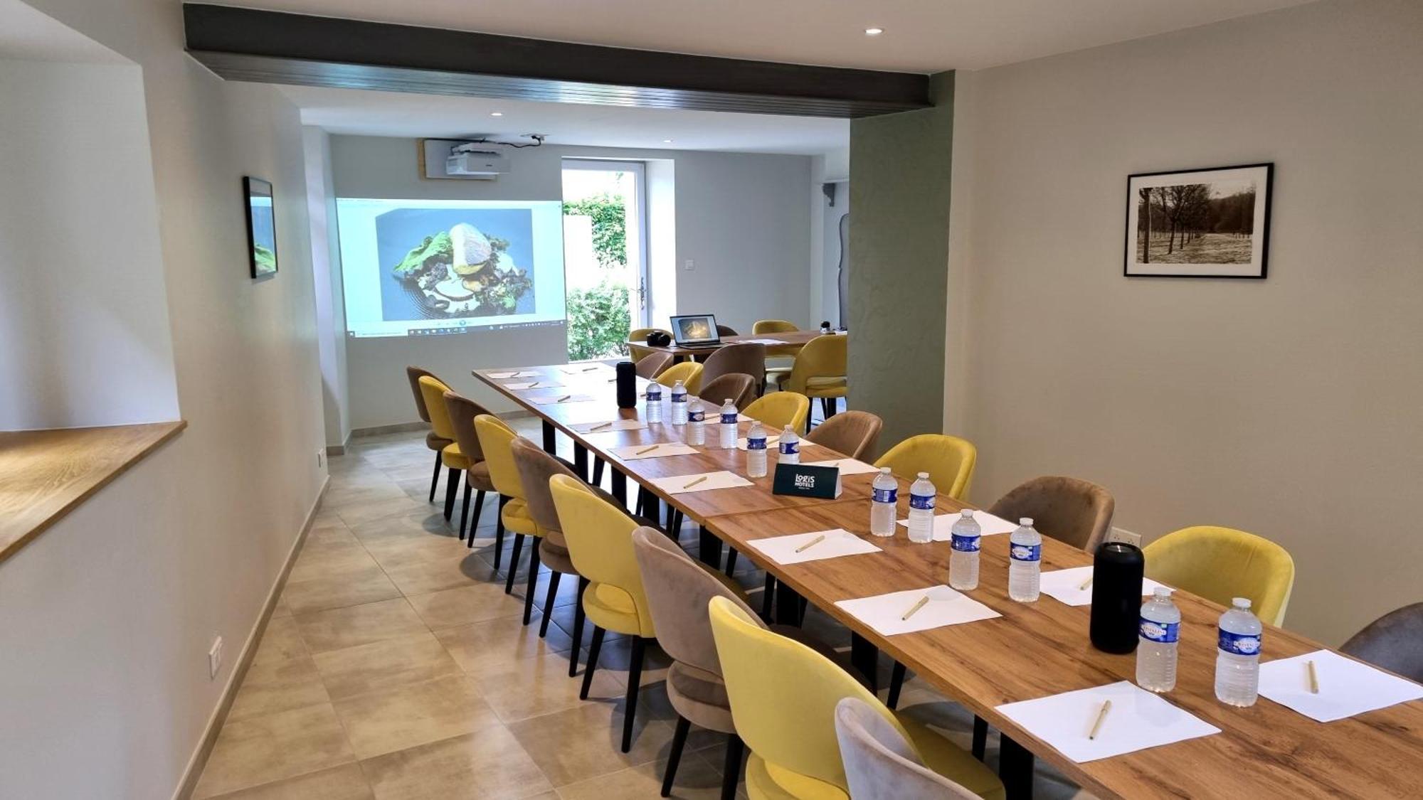 Thonac Logis Hotel Archambeau מראה חיצוני תמונה