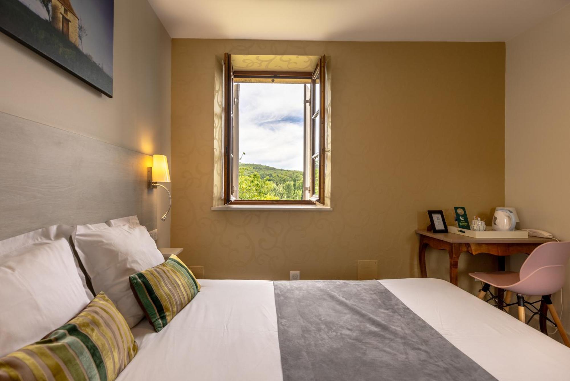 Thonac Logis Hotel Archambeau מראה חיצוני תמונה