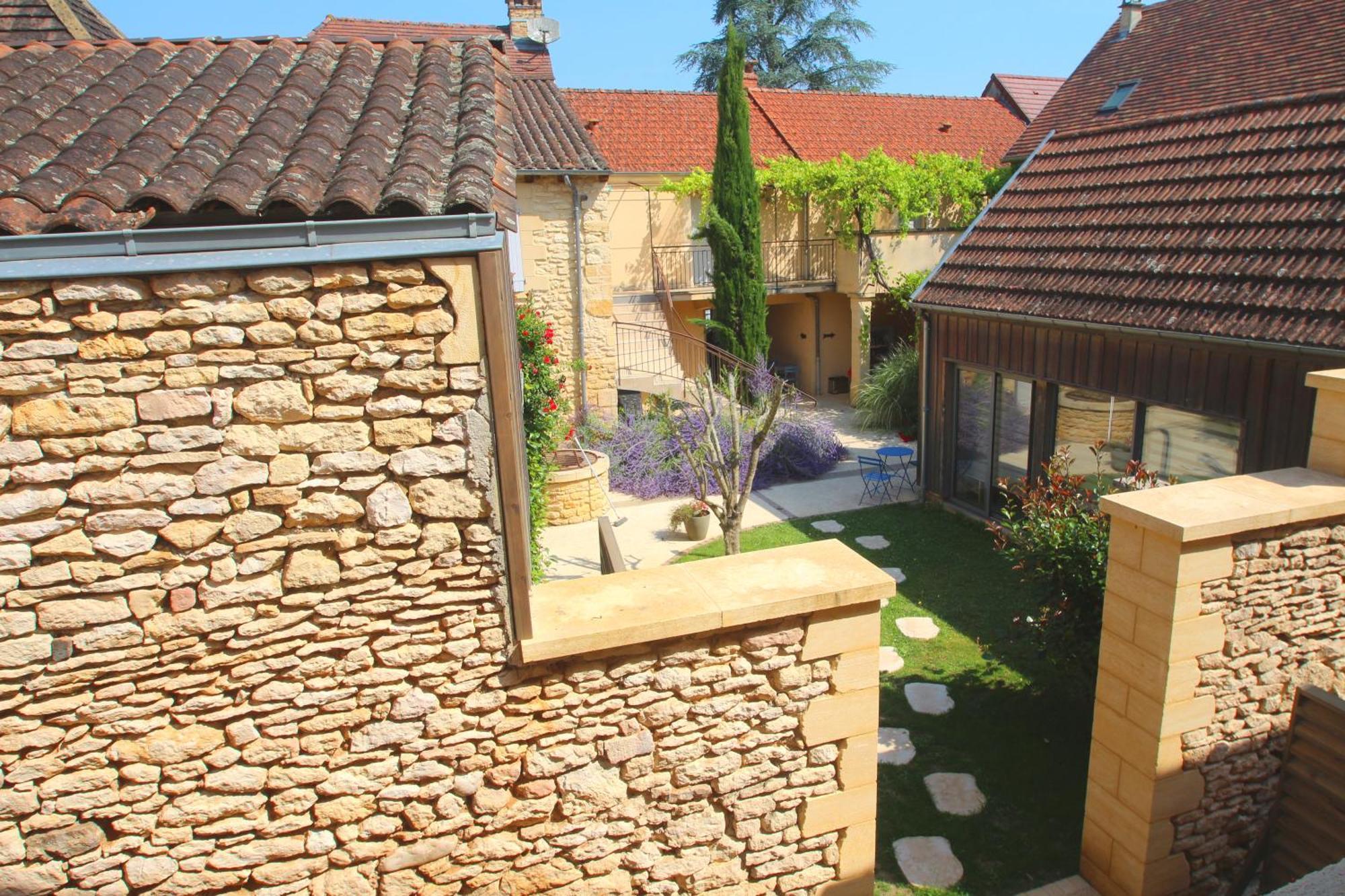 Thonac Logis Hotel Archambeau מראה חיצוני תמונה