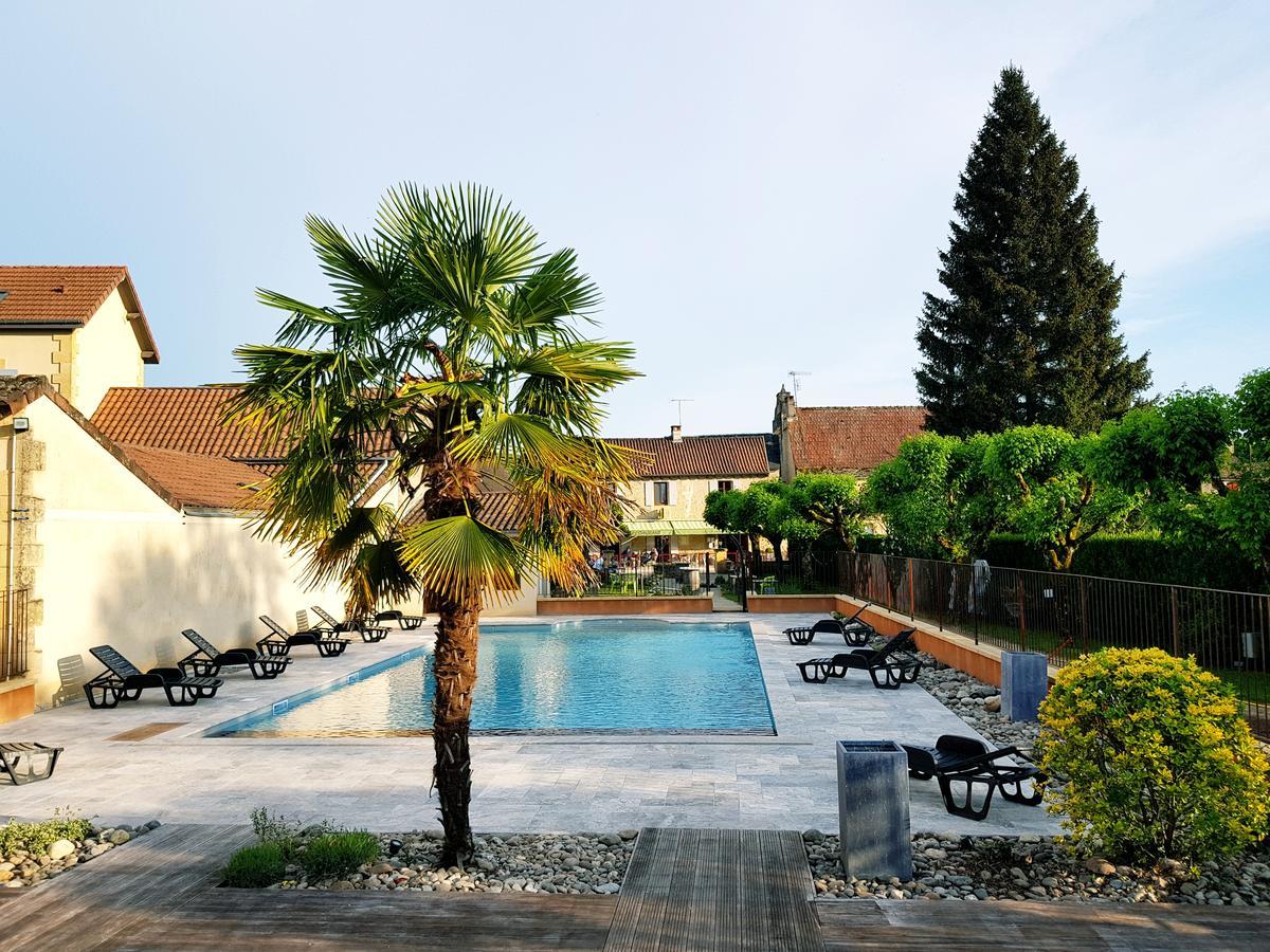 Thonac Logis Hotel Archambeau מראה חיצוני תמונה